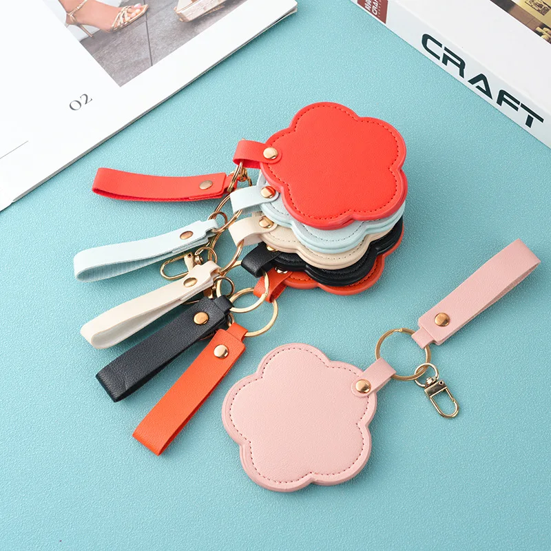 Personalized Name PU Leather Makeup Rotating Flower Mirror Keychain Women Key Chain Ring Laser Custom Logo Portable Keyring Gift