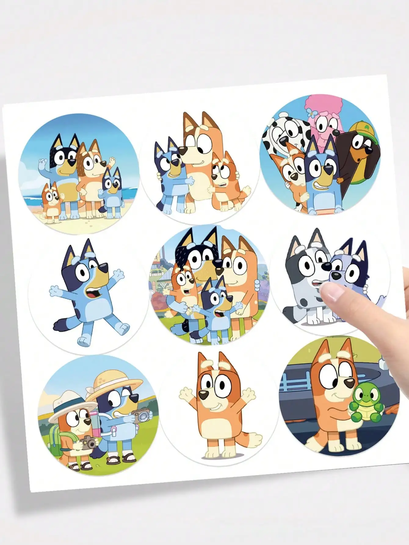 45/90 Pezzi Adesivi Decorativi Blu Bluey, Scatola Sorpresa Bingo, Sacchetto Regalo per Festa di Compleanno, Adesivi Sigillanti Autoadesivi