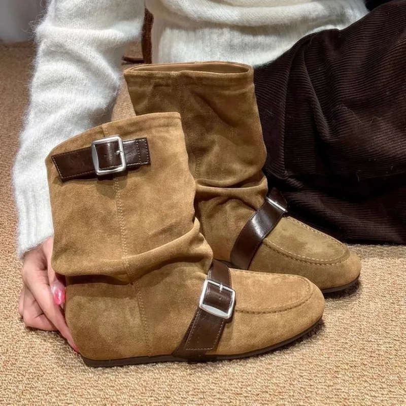 Belt Buckle Pile Boots Women's Fall/Winter 2026 New Versatile Retro Flats