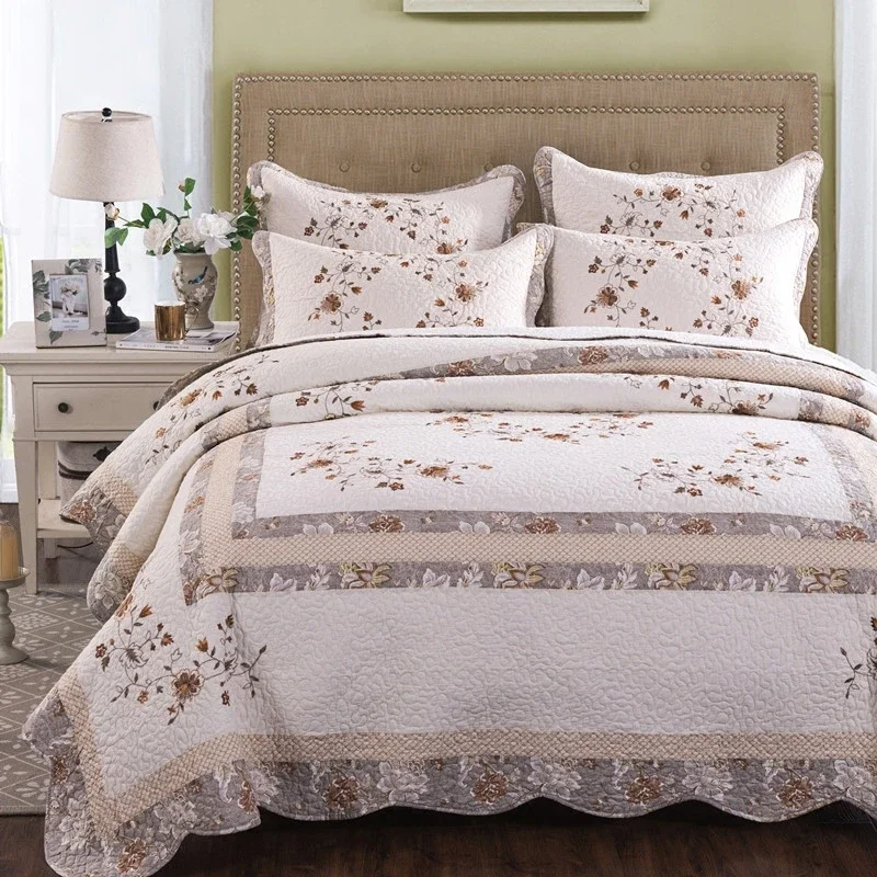 King Size Cotton Summer Quilt Set 3PCS - Embroidered Patchwork Bedspread with 2 Pillowcases, Quilted Coverlet Comforter for Bed