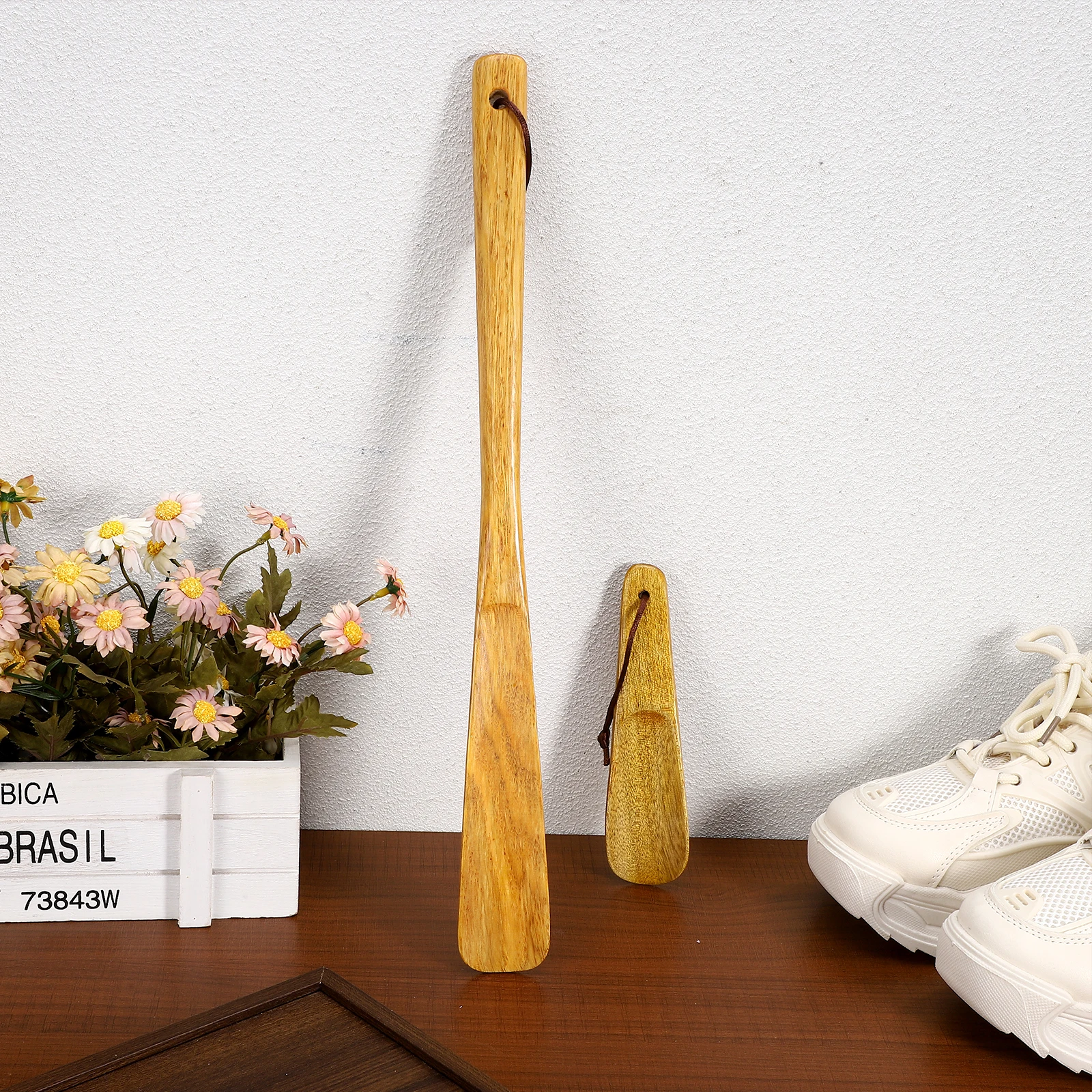 

Wooden Shoe Horn for Women Men Seniors Kids Long Handle Smooth Easy Use Natural Wood Shoehorn Boot Aid Elderly Friendly for All