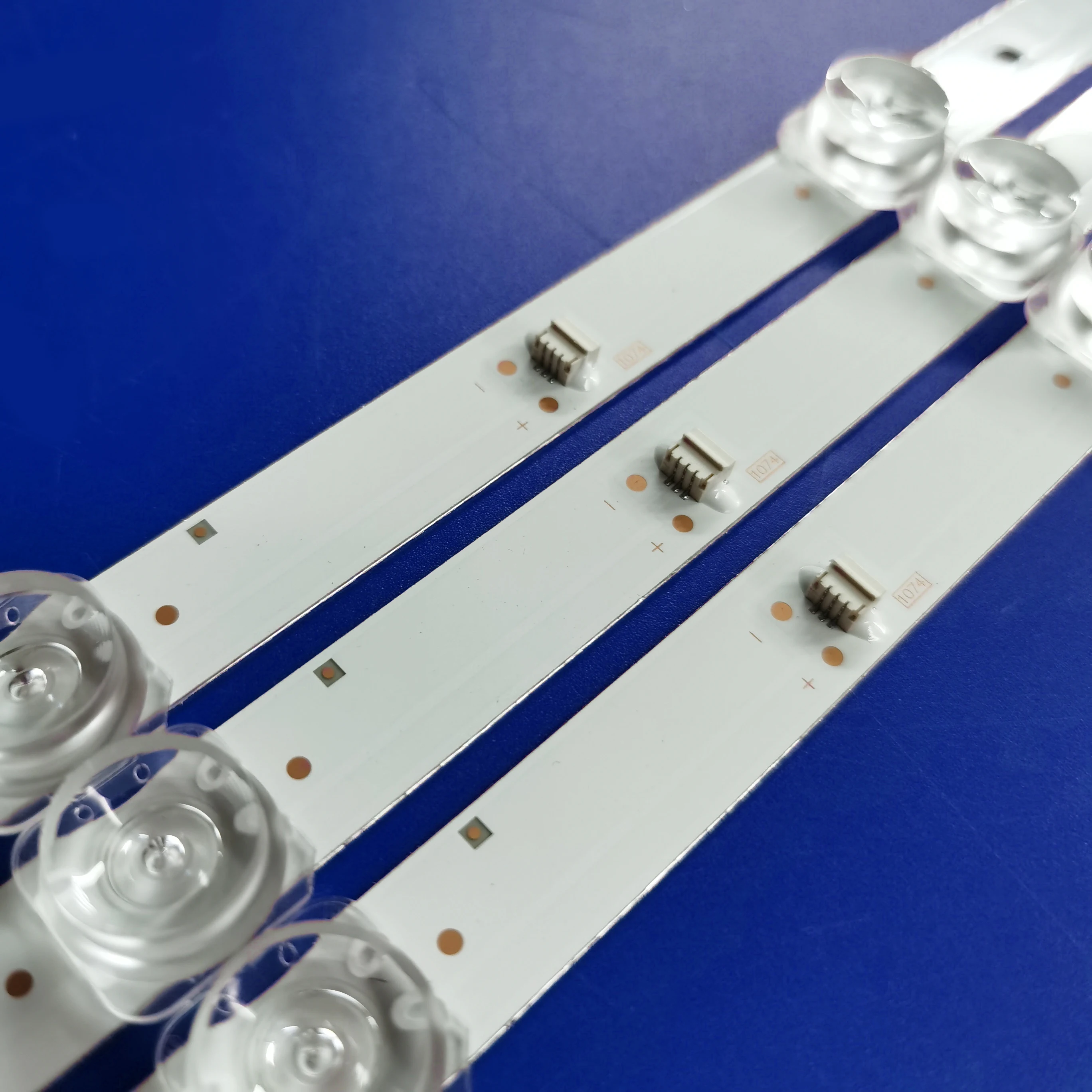 

Светодиод CC02430D740V05 CC02430D740V01 43U510S 43U520S NVX-43U329MSY U43G8100QK H-LED43EU1312 STV-43FDUBK1R LD-43SU8921BS U43G8200Q