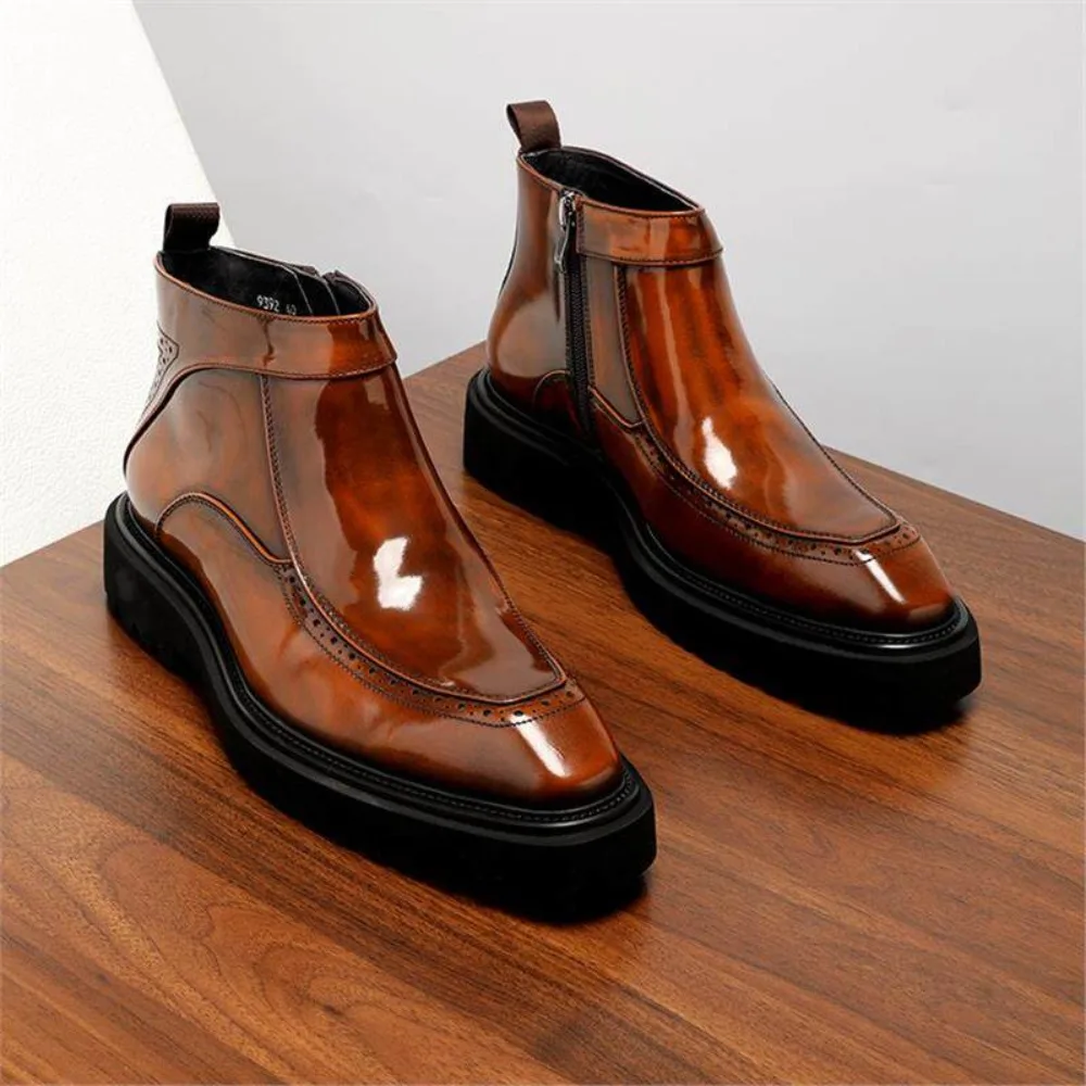 New Men's Brogue Boots Genuine Leather Side Zipper Glossy Thick Sole Trendy Business Casual Short Ankle Boots