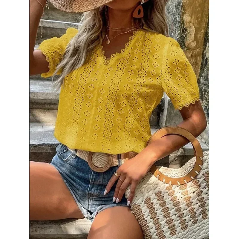 

2022 Summer New Office Lady Elegant Fashion Lace Spliced Hollow Solid Shirt V-neck Puff Sleeve Leisure Pullover Blouse Femme