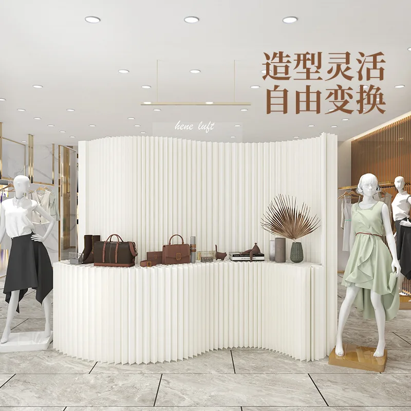 Cabine criativa do escritório do fundo da janela da parede divisória da tela do espaço