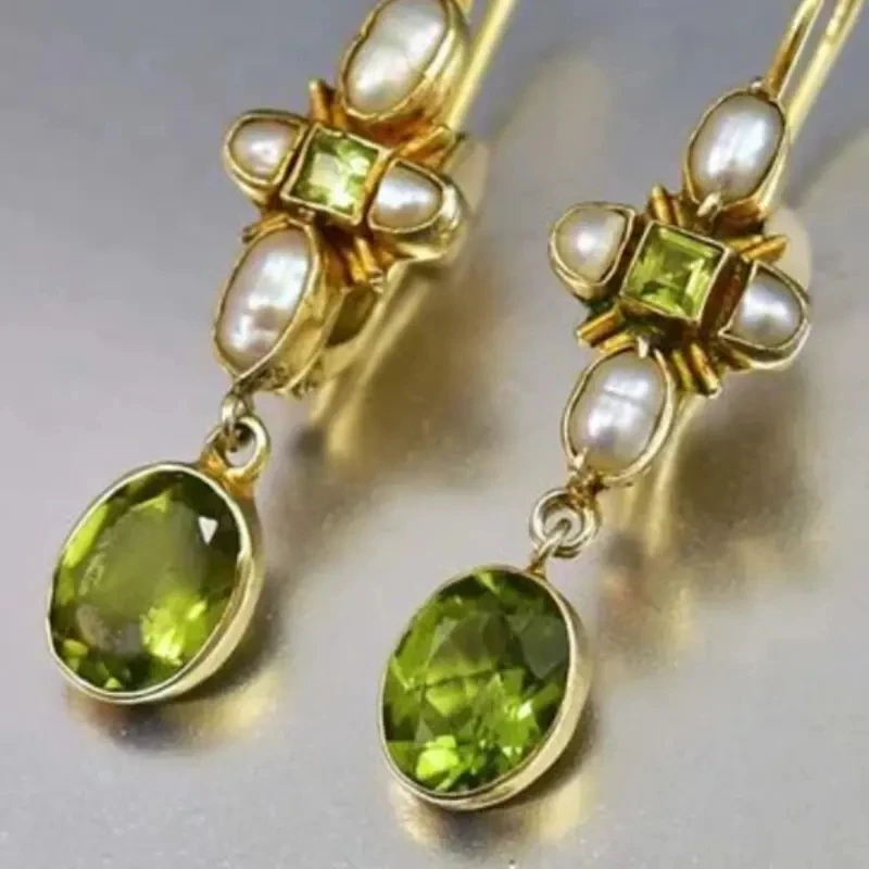 Elegant Vintage Inlaid Green Synthetic Zirconia Imitation Pearls Dangle Earrings for Women\'s Fashion Banquet Jewelry Accessories