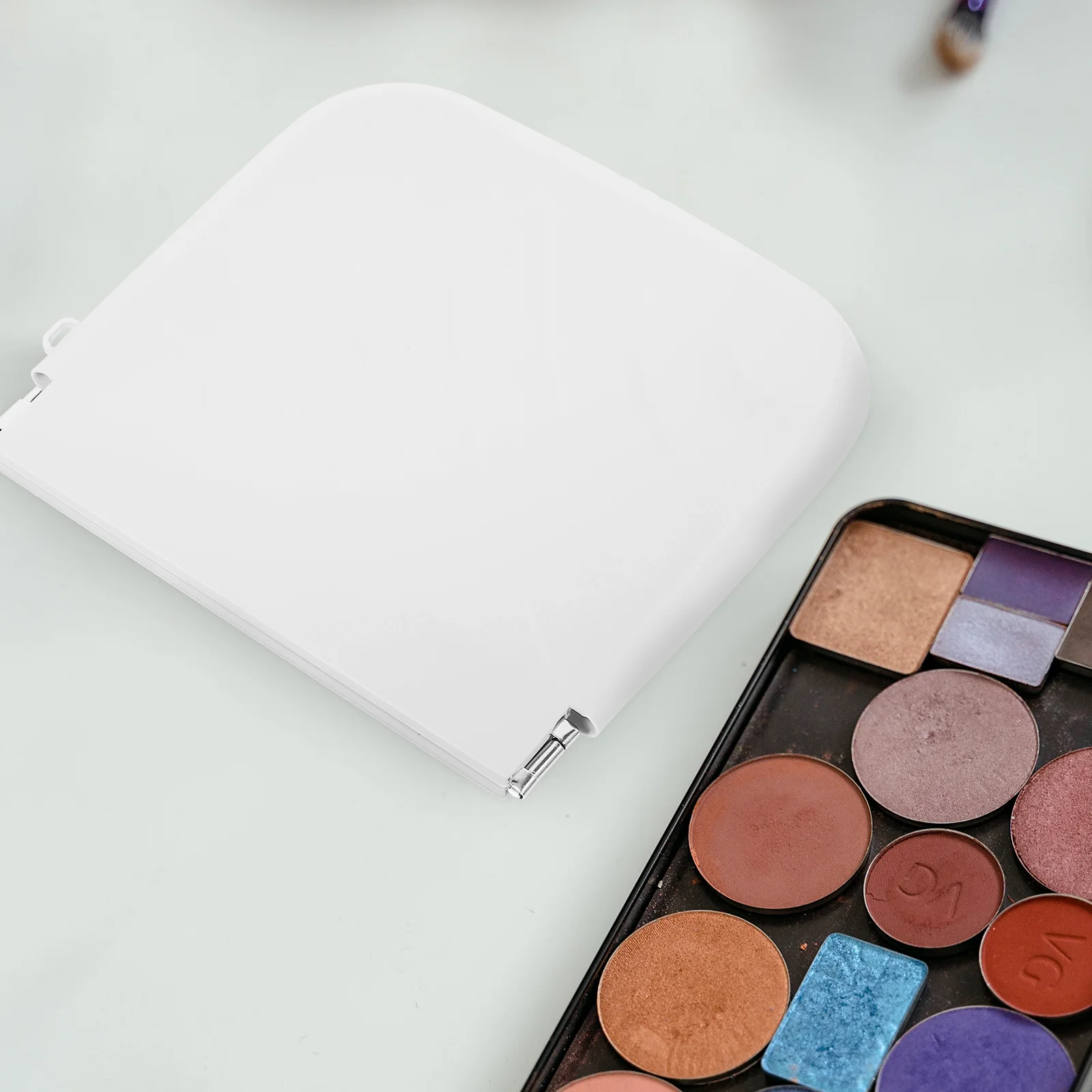 

Small Silicone Makeup Bag for Lipstick Coins Women Portable Travel White Purse Organizer Pouches Outdoor Bags