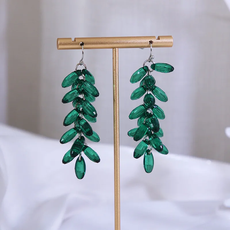 Green Crystal Leaves Cluster Earrings For Women New Leaf Designer Drop Fashion Classic Jewelry Vintage Party Accessories C1205