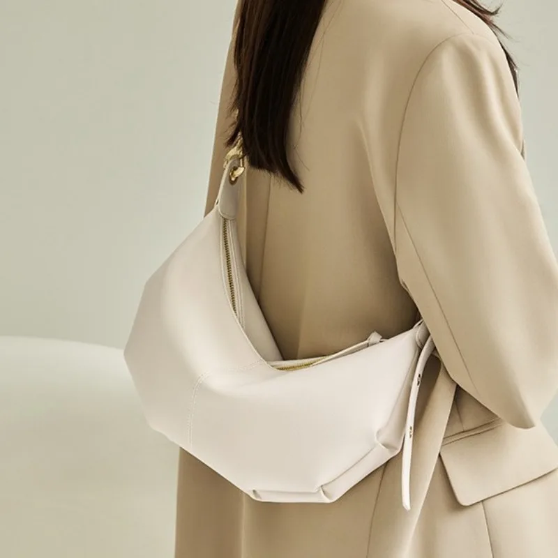 

2025 New Crossbody Bag, White Dumpling Bag, Women's Spring and Summer High-end Commuting Armpit PU Leather Armpit Women's Bag