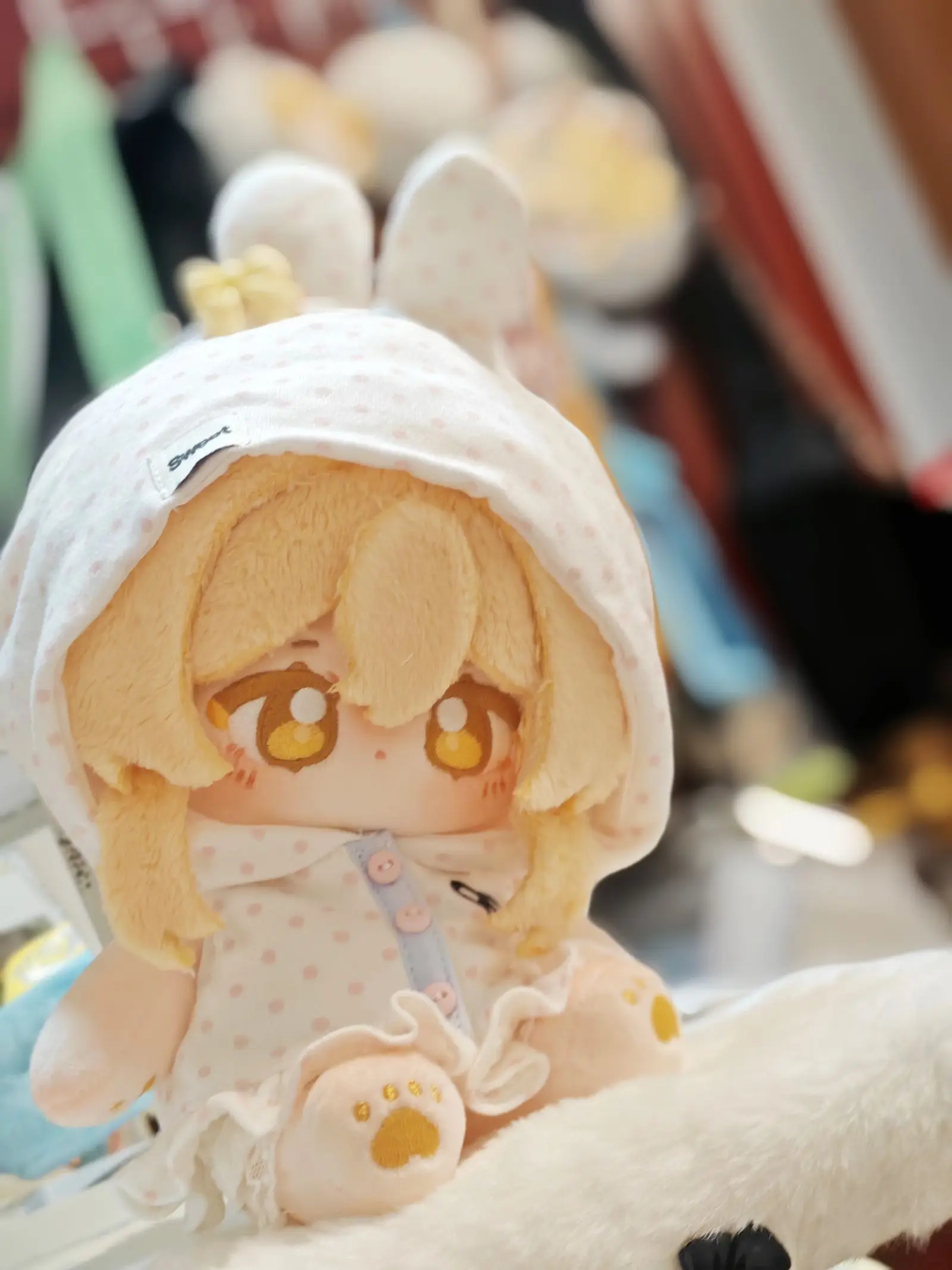 

Original 20cm Genshin Impact Lumine Cotton Doll Anime Game Plush Toy Cute Soft Plushie Room Decor Perfect Surprise Gift For Fans