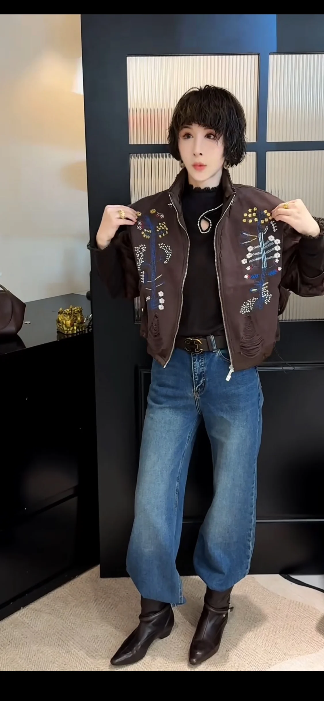 

Faionable Thiened Pure Color Design Casual Women's Jaet Autumn 2025 New Sle Versatile Loose Fit Ele Outerwear