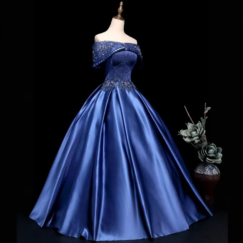 Abito monospalla da donna per l'estate 2026 Esame d'arte vocale Abito da performance solista Gonna lunga a sbuffo per spettacoli di riunioni annuali in raso