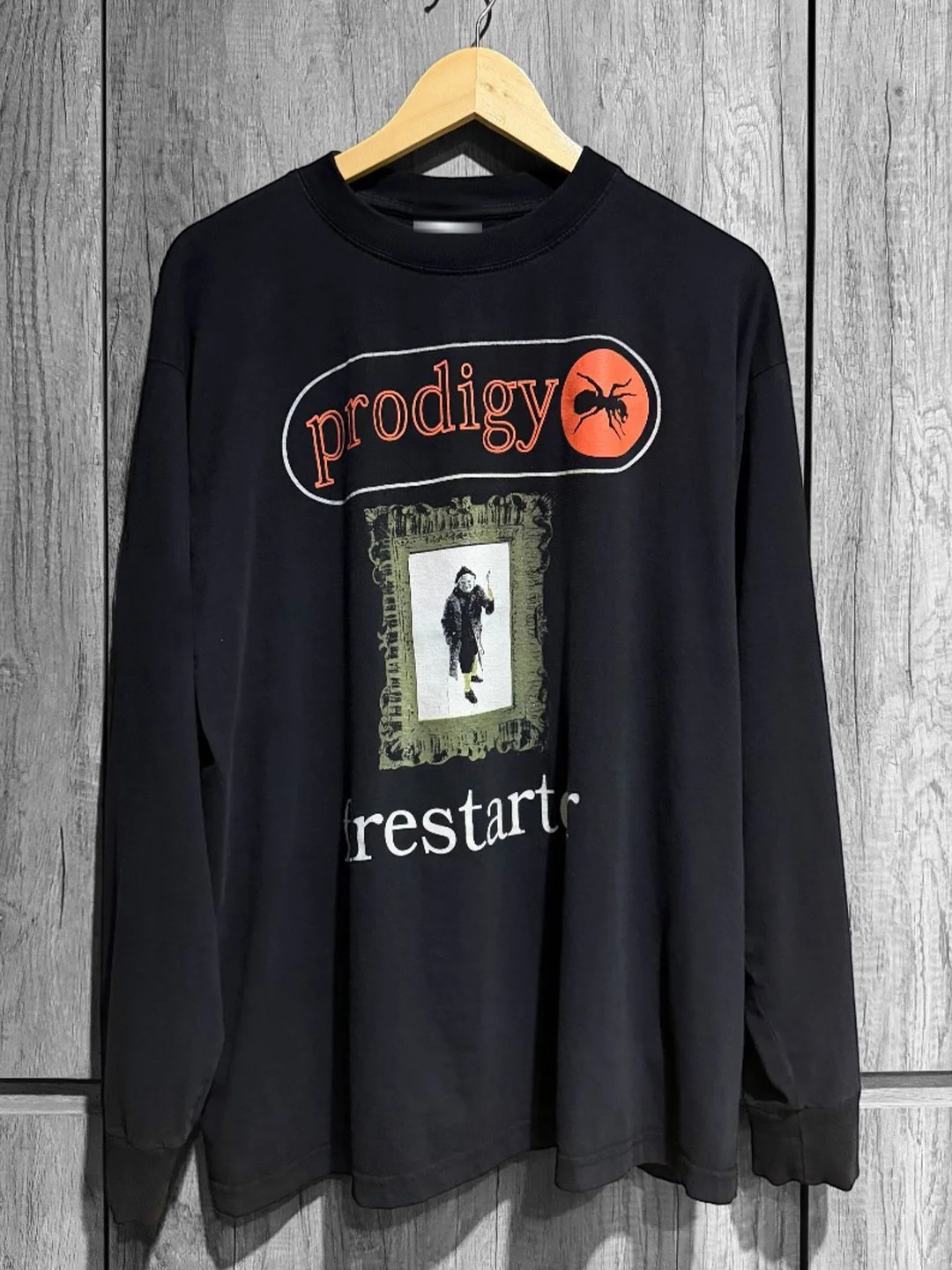 Protagonist American Retro Long Sleeve T-Shirt Shoulder Drop Style Unisex Cotton round Neck Print Top for Youth Daily Wear