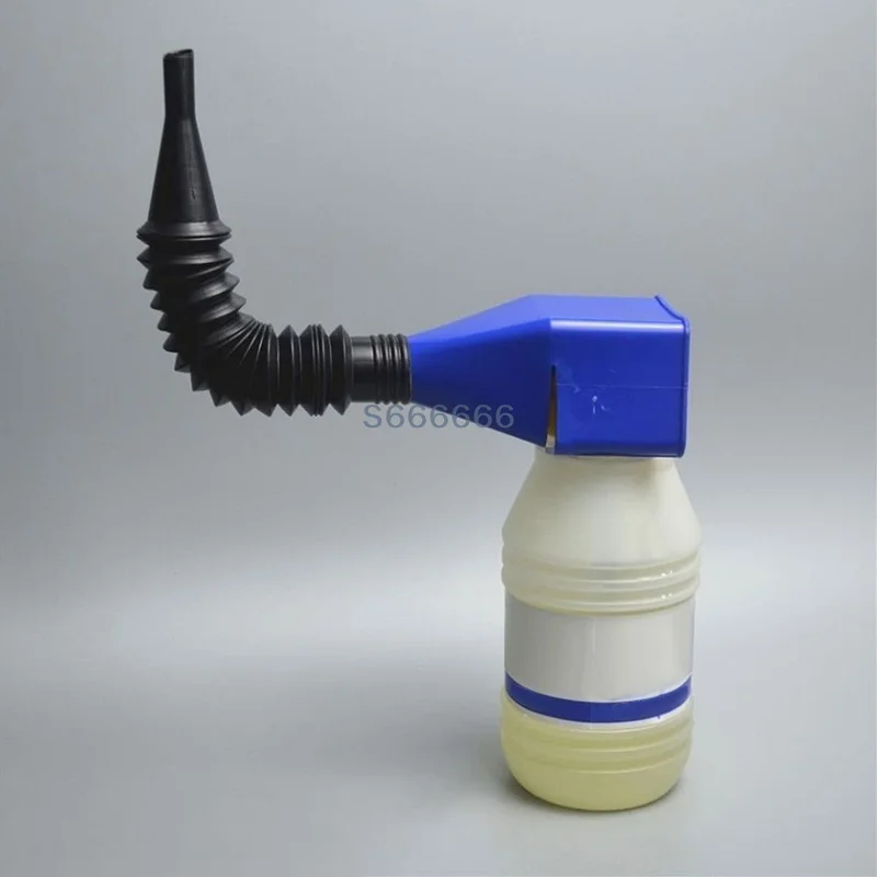 1Pc Auto Accessories Car Refueling Funnel Gasoline Foldable Engine Oil Funnel Plastic Funnel Car Motorcycle Refueling Tool