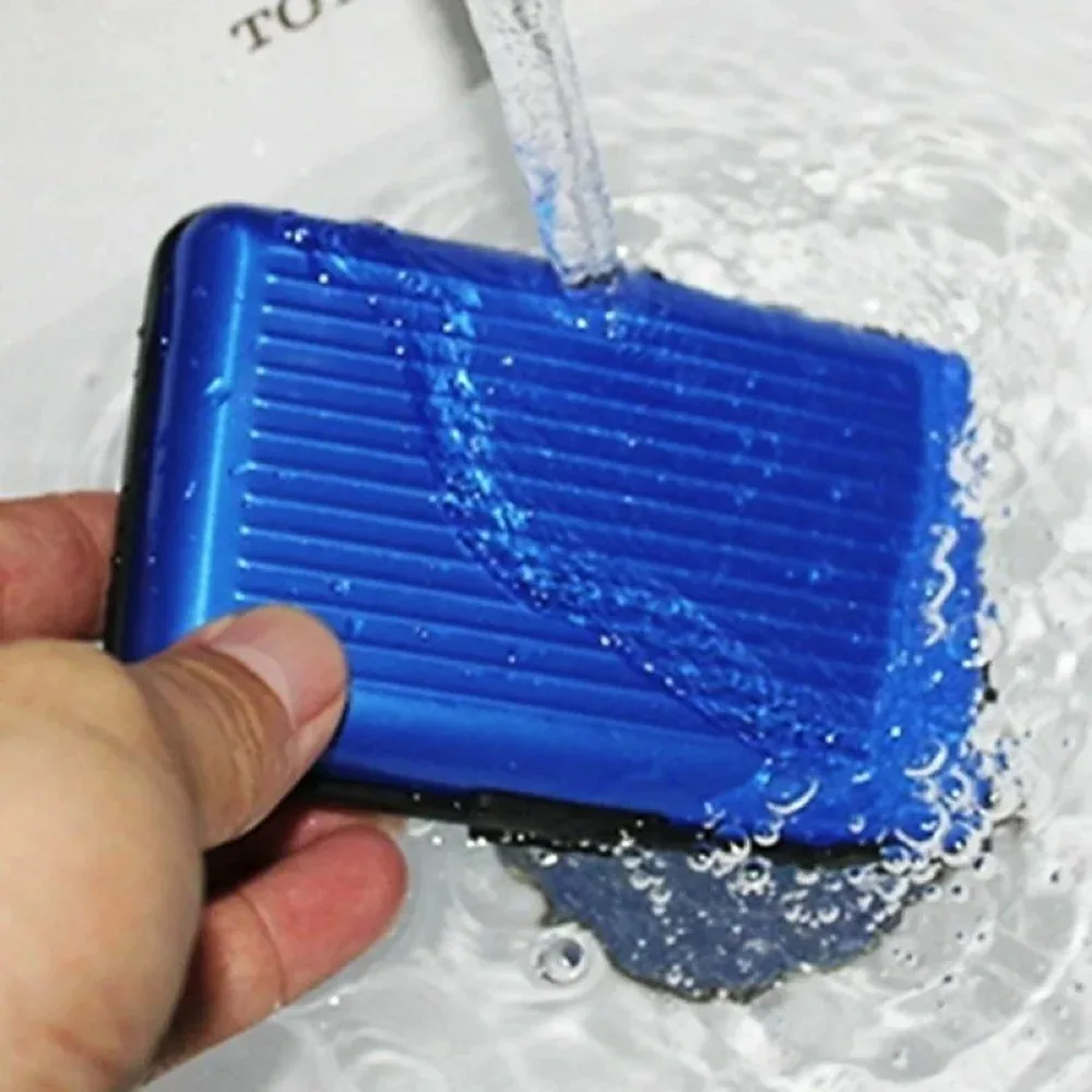 クレジットカードホルダー 財布 メタル ネームカードホルダー 防水 クレジットカードプロテクター 男女兼用