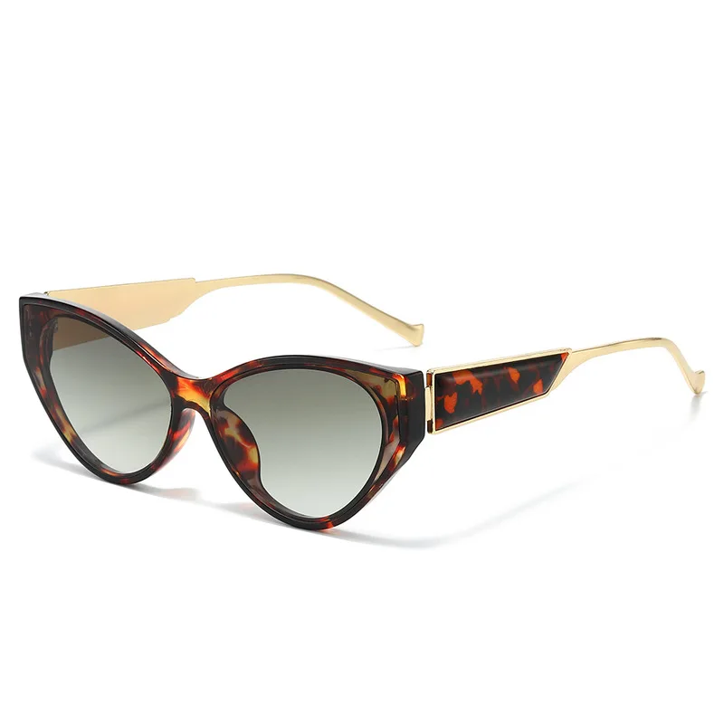 Individual cat eye style wide leg sunglasses women runway street photography decorative glasses