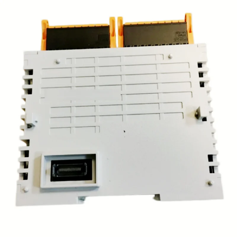 

Brand-new, factory-sealed module FX5-C16EYT/DSS FX5-C1PS-5V FX5-C32ET/D FX5-C32ET/DSS FX5-C32ET/DSS-TS FX5-C32ET/DS-TS