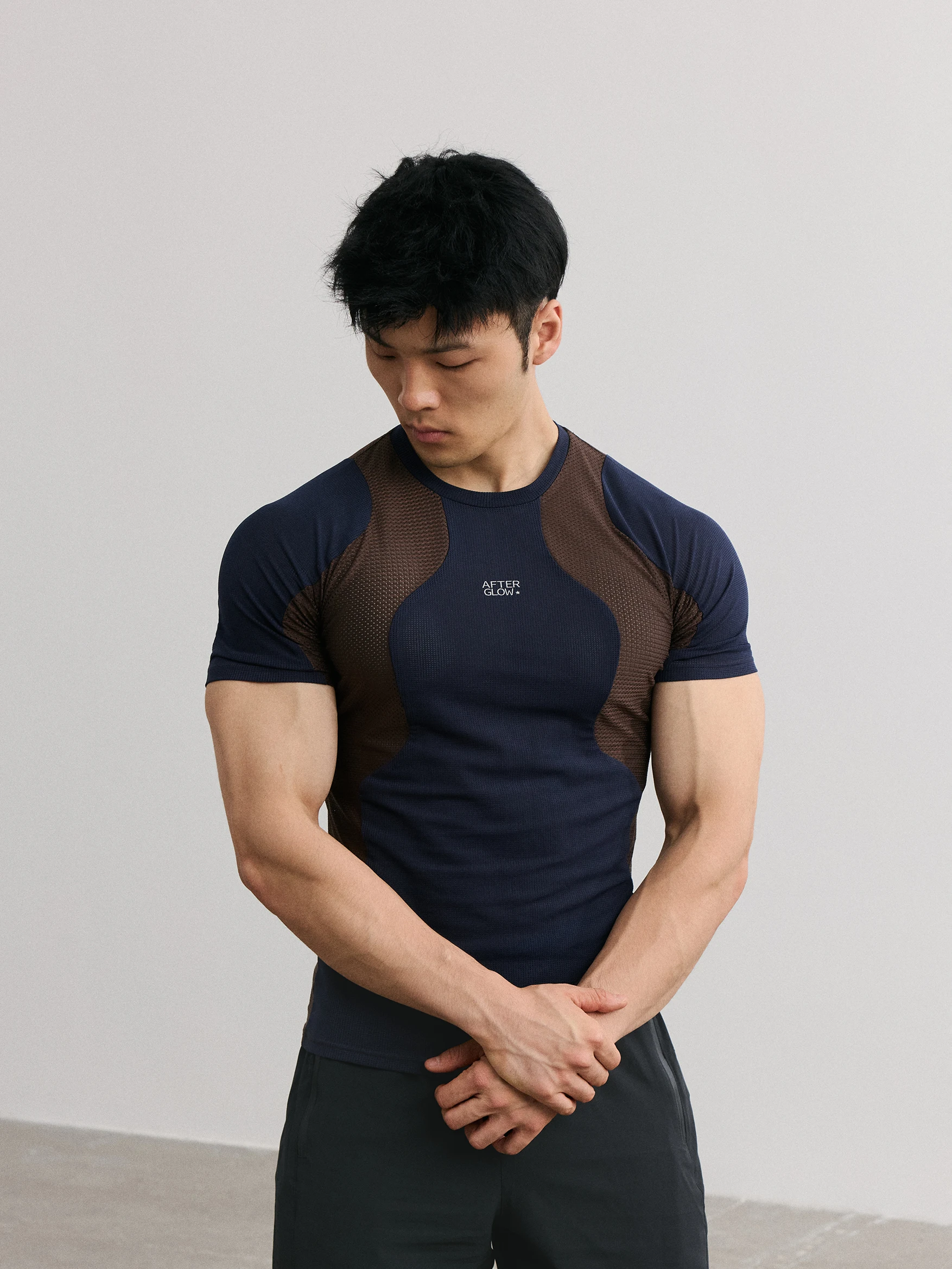 Afterglow Color Block Mesh Elastic Quick Dry Fitness Short Sleeve Tight Top Breathable Split Design Men's T-Shirt Polyester S...