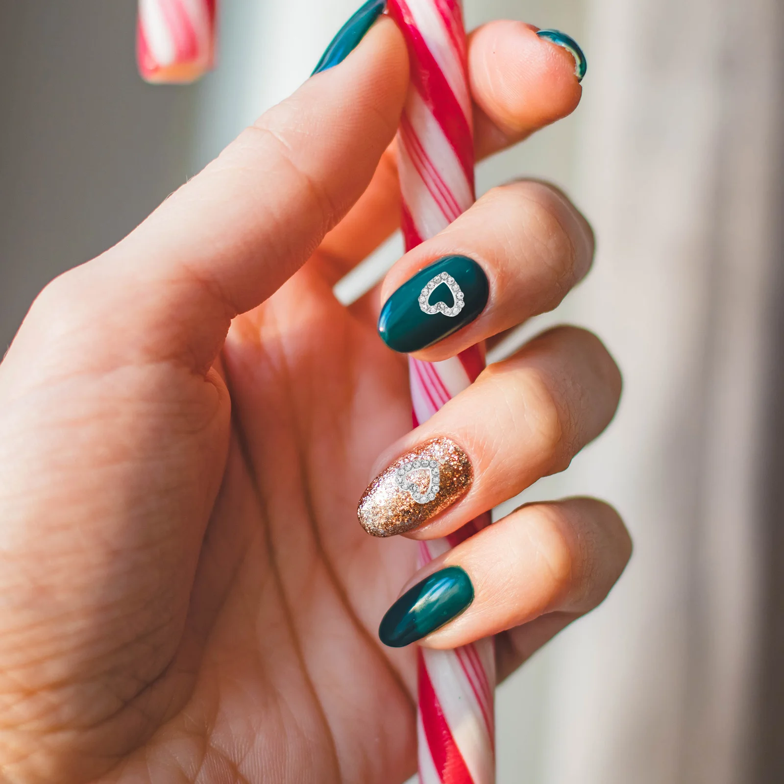 10 個星ペンダントジュエリー小さなチャーム女性のためのネイルアートの装飾マニキュア用品ラインストーンネイル装飾品の装飾