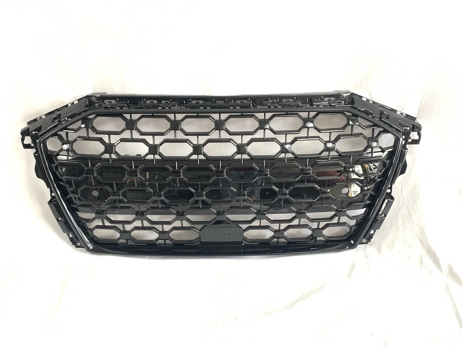 

Factory Selling OEM ABS Bumper Grille Car Grille For A3 RS3 2020-2022 FOG COVER