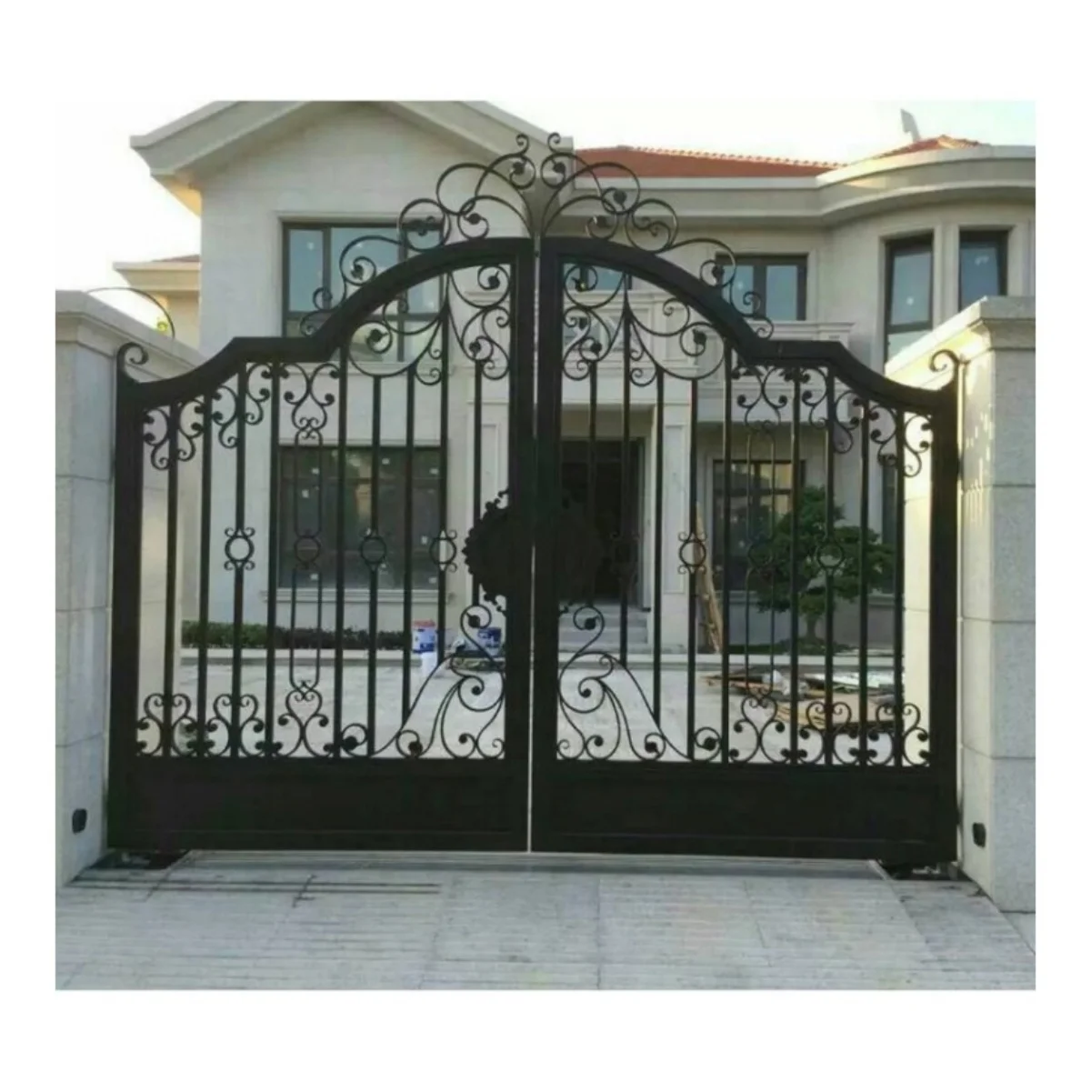 Fancy Wrought Iron Driveway Gates Customizable Security Privacy Outdoor Driveway Gate