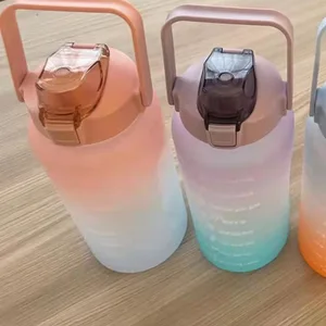 زجاجة ماء من القش دليل على التسرب وقت بمناسبة زجاجة رياضية للمشي أكواب اللياقة البدنية في الهواء الطلق 2 لتر أفضل 10 زجاجة تحفيزية للمبيعات - رقم 8