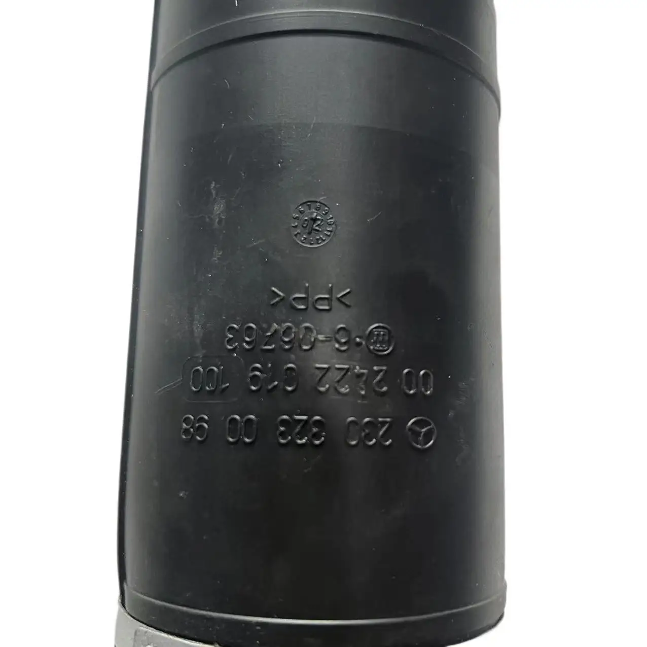 For mer ce des-ben z W230 A2303204413 A2303204513 air Suspension Shock Absorber Manufacturer