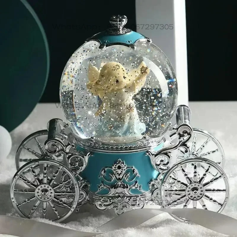 Christmas Snow Dream Couple Carriage Crystal Ball   Music Box Girls Wedding Birthday Gift for Child Home Decor