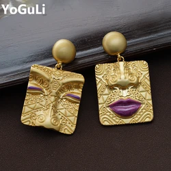 Pendientes asimétricos de latón para mujer, joyería Retro, diseño de gota de estatua, alta calidad, regalo