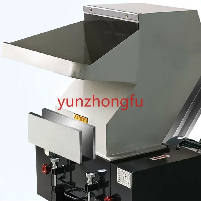 Strong plastic shredder 380/220 v 2.2KW crusher industrial  pvc crushing machine 50-100 kg/hour