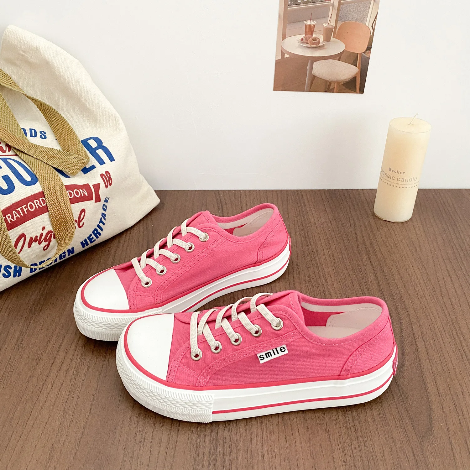 

2026 Summer New Women's Low Top Canvas Sneakers Dragon Fruit Pink Elastic Band Breathable Student Casual Versatile Comfort