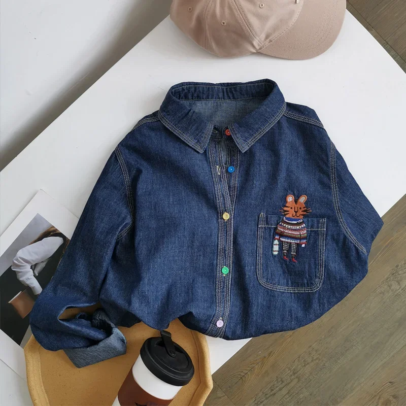 

Single Row Color Button Simple Long-Sleeved Denim Shirt Top Women's Autumn New Korean Style Cartoon Embroidered Denim Blouse