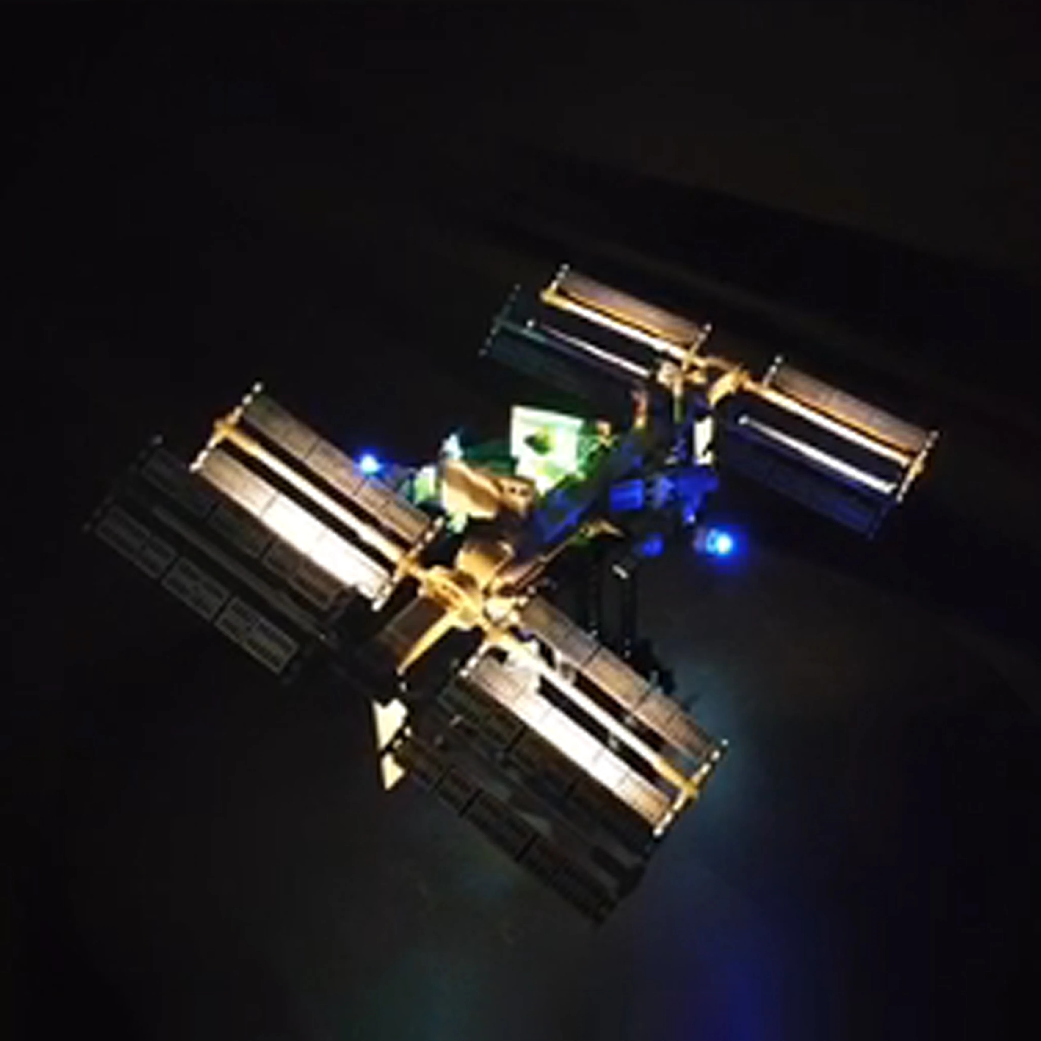 LED-Beleuchtungsset, kompatibel mit 21321 International Space Station Bausteinen, Modell, dekoratives Lichtset für die Präsentation