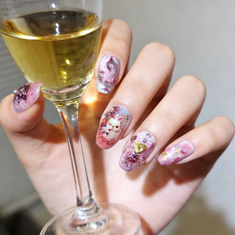 

10Pcs Fake Nails Sweet Dreamy Bunny-Themed Fairy Tale Paradise Press-On Nail Tips Perfect Gifting for Girls and Friends