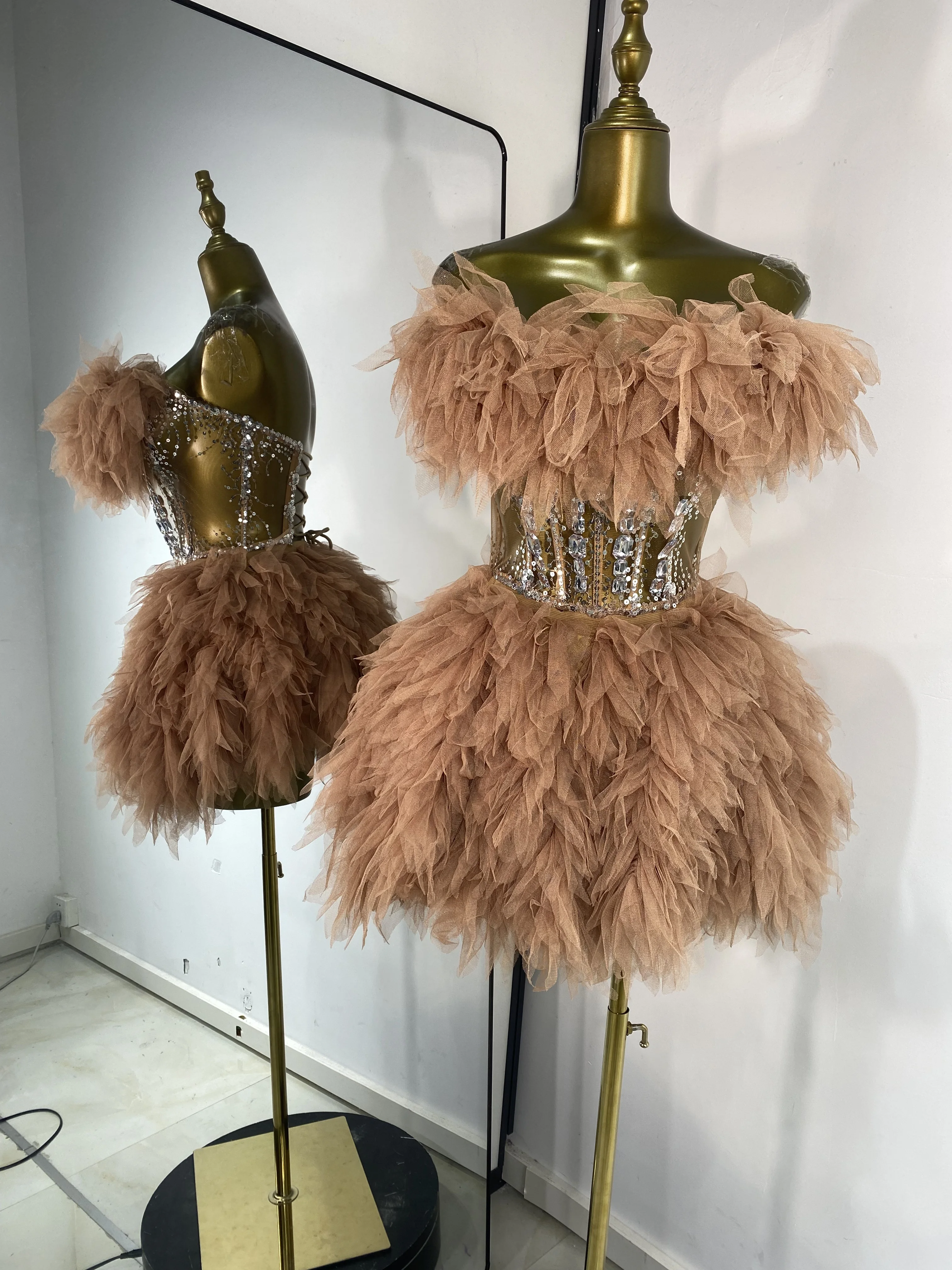 النساء المغبر روز اللون توتو تنورة وتتسابق أنبوب شبكة الراين الترتر مشد أعلى وتنورة صغيرة قطعتين مجموعات المرحلة زي