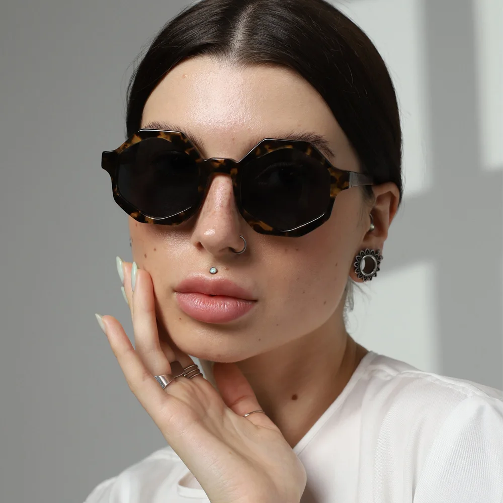 High-end Trendy Sunglasses Women with Polarized Lens UV400 Protection Wood Temples Luxury Brand Designer Glasses Men Eyewear