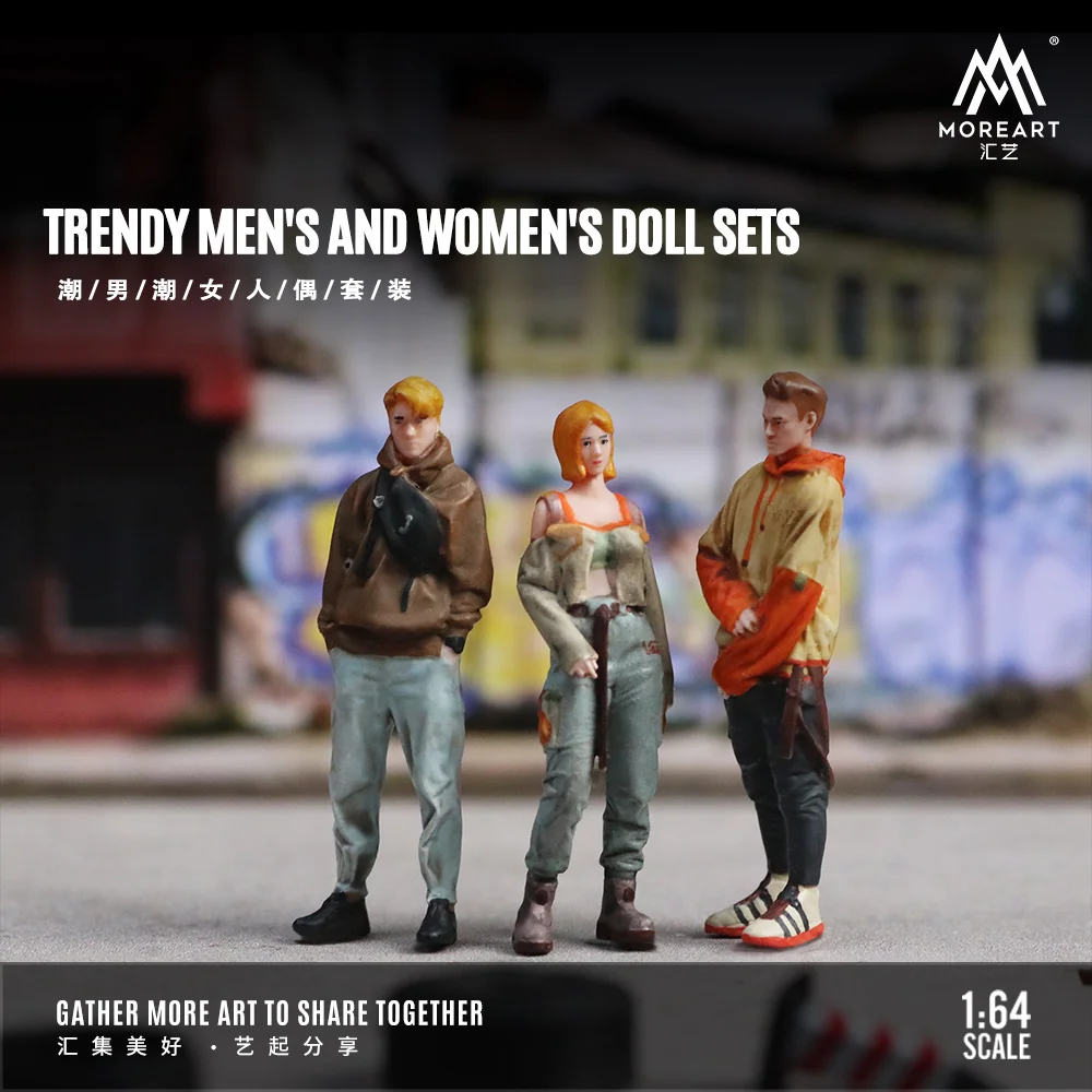 More Art 1:64 Trendy Mens And Womens Doll Set Display & Collection & Gift