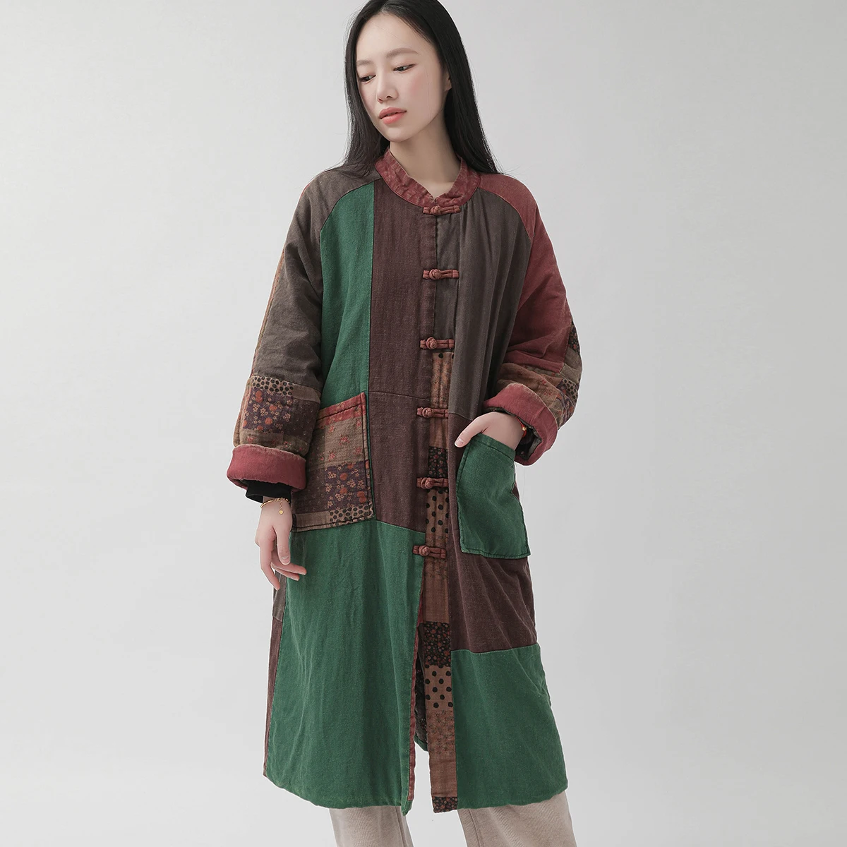 LZJN Winter Cotton Padded Coat With Color Contrasting Patchwork Fitting Large Pockets And In Chinese  With Medium Long Length