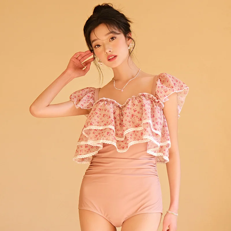 Wisusore 2023 New Korean Swimwear Women\'s Triangle Swimsuit Conservative Cover Belly Swimwear Floral Ruffle Sleeve Beachwear