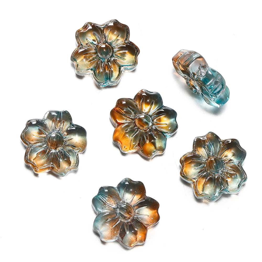 30 stuks gekleurde glazen bloemvormige kralen vijf bloemblaadjes bloem spacer kralen voor DIY ketting armband hanger sieraden maken bevindingen