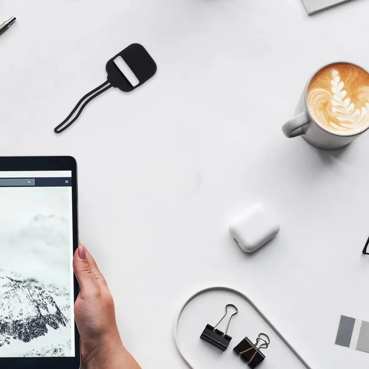 

1Pcs Earphone Protective Case Durable Soft Silicone Cover Wireless Headset Box Hanging Lanyard Compatible 2