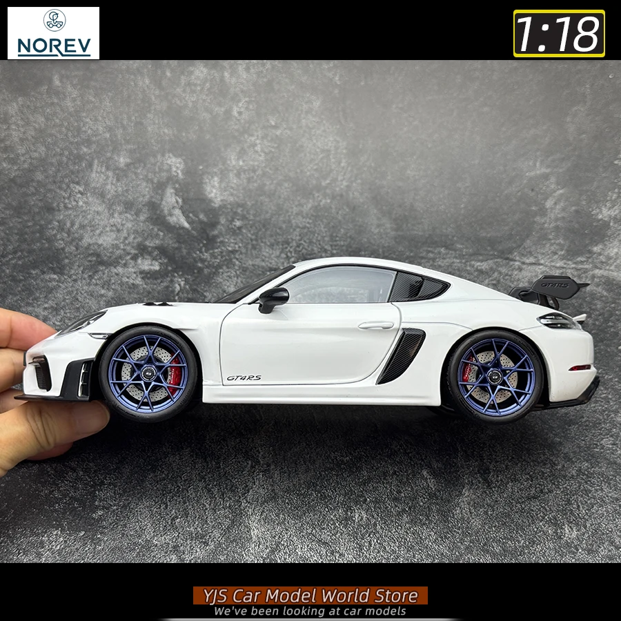 NOREV 1/18 スケール新 2023 ポルシェケイマン GT4 RS メタルダイ