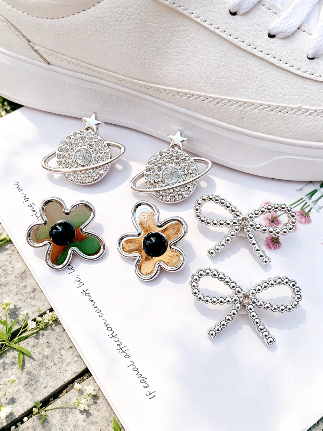 6-piece shoe decoration DIY casual shoe decoration - An interesting and multi-functional way to personalize your footwear