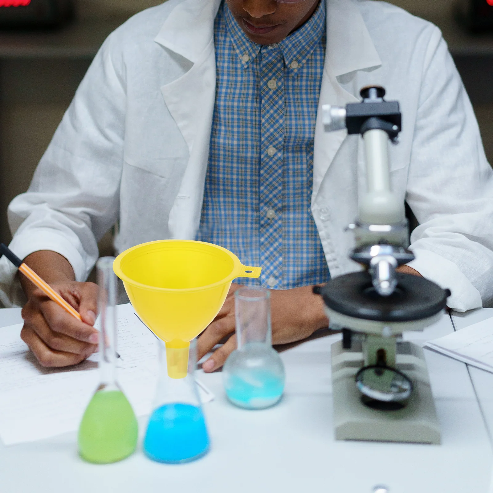 10Pcs Small Plastic Laboratory Funnel Liquid Essential Oil Filling for Bottleneck Bottles Funnel Kitchen Funnels