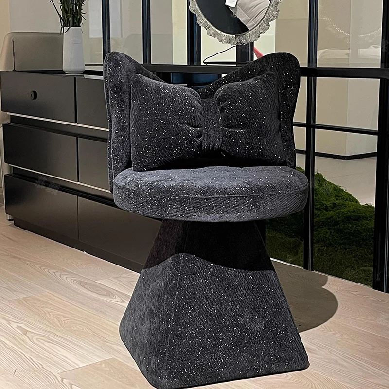 

Italian-Style Single-Seater Swivel Lounge Chair Minimalist Luxury Accent Vanity Chair for Bedroom Apartment Single-Seater Sofa