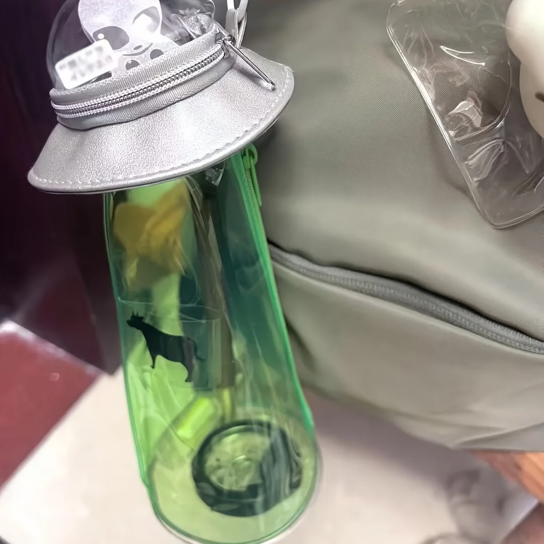 新しいクリエイティブなUFO型の収納ジャー鉛筆ケース、透明なクリエイティブなペンホルダー、学生の学用品、新学期シーズン