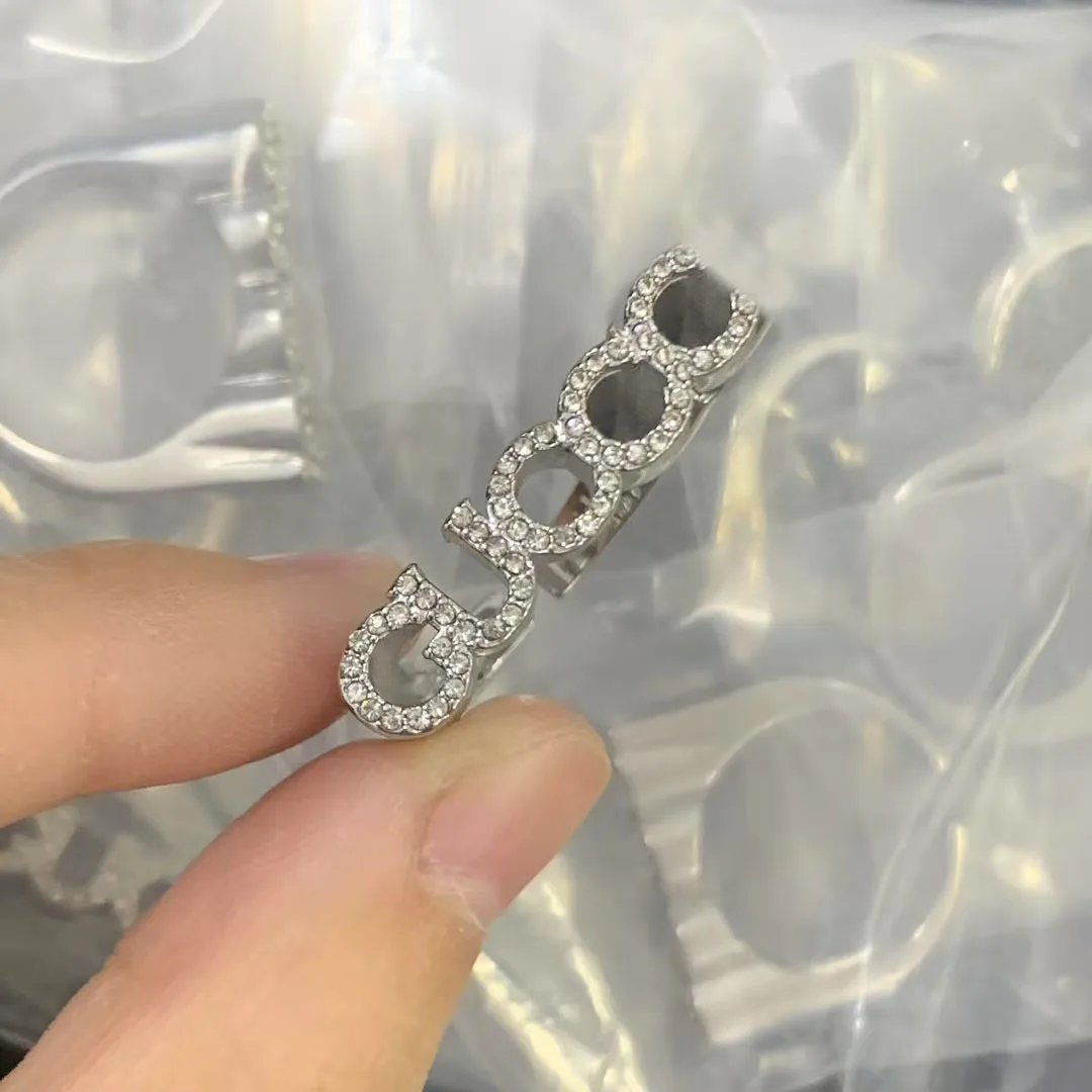 خاتم ريترو كلاسيكي بحروف مزدوجة على الموضة لعام 2025، مجوهرات نسائية أنيقة، هدية مدروسة للنساء #3