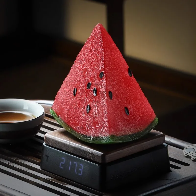 Color-Changing Watermelon Creative Tea Pet Temperature-Changing Resin Fruit Ornament Premium Tea Table Tea Desk Tea Tray
