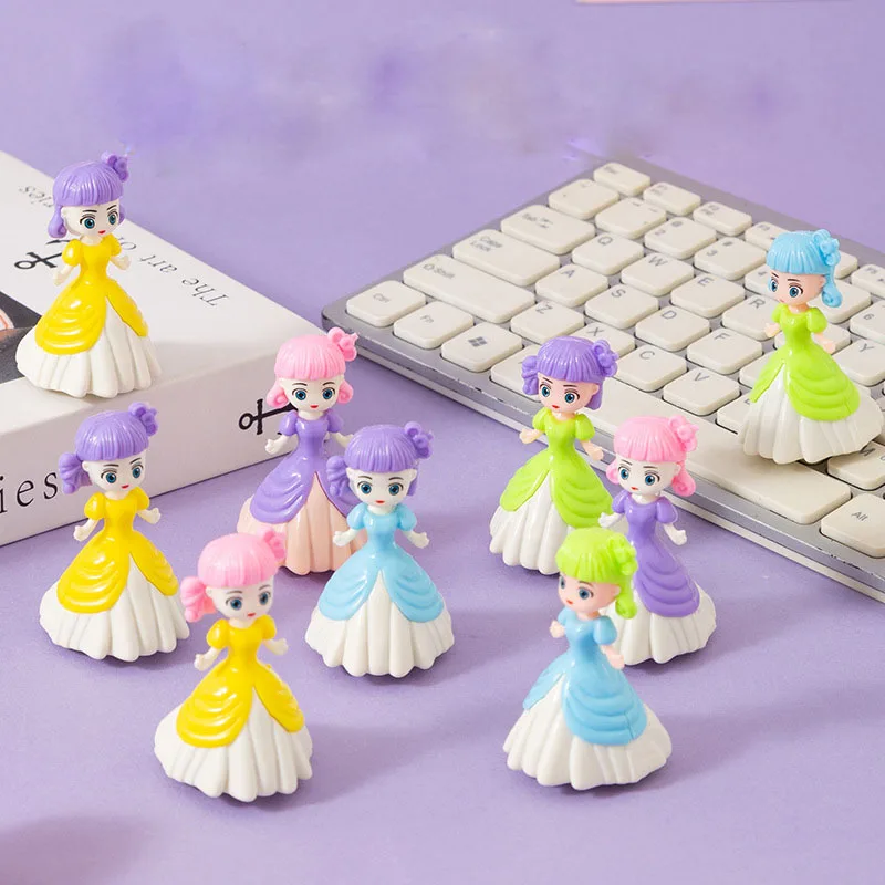 1 Uds. De juguete pequeño de dibujos animados de princesa para niña, coche extraíble, adornos educativos de escritorio creativos para niños, Mini juguetes para niños, regalo