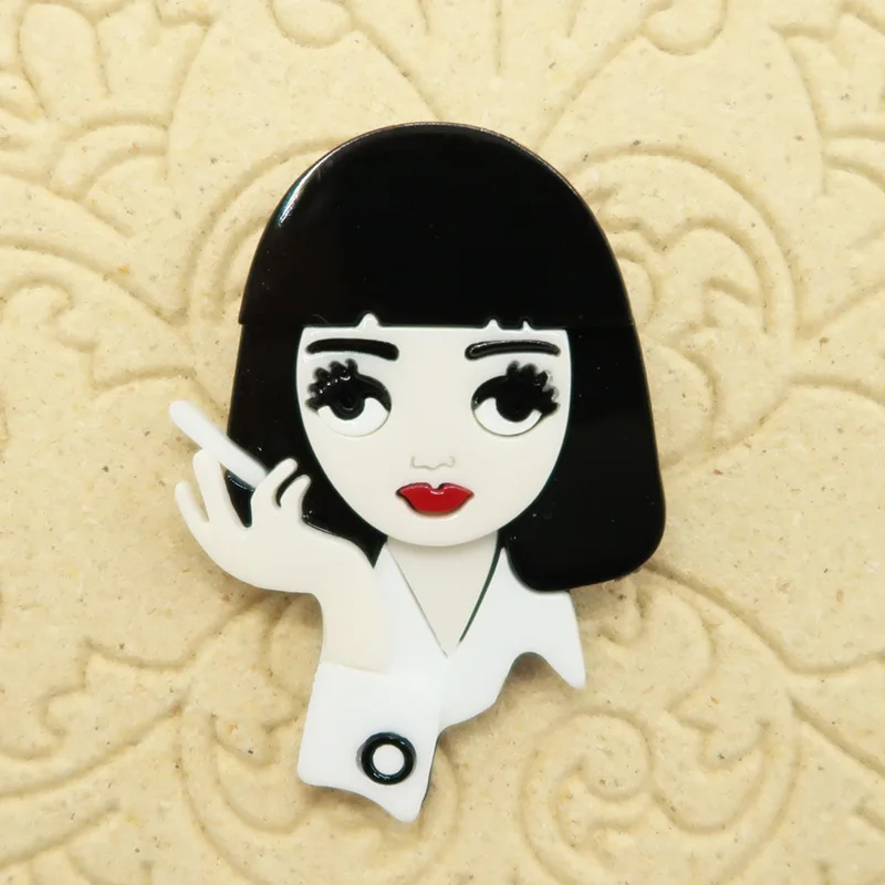 YAOLOGE New 2024 Noble Smoking Woman Acrylic Brooch Personality Original Temperament Bad Woman Portrait Design Brooch